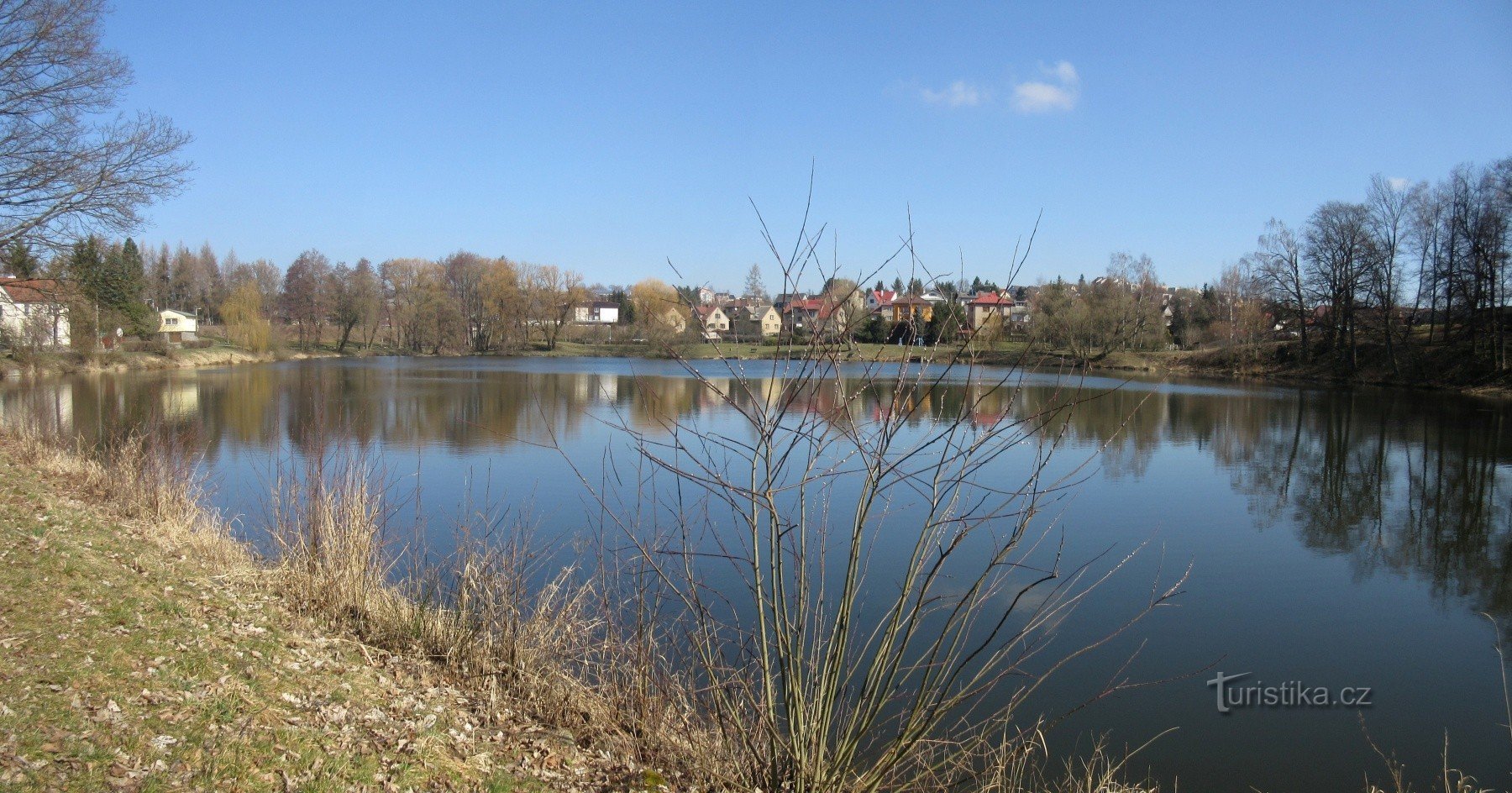 Cihelský rybník, kde začínal svoji činnost Bruslařský klub