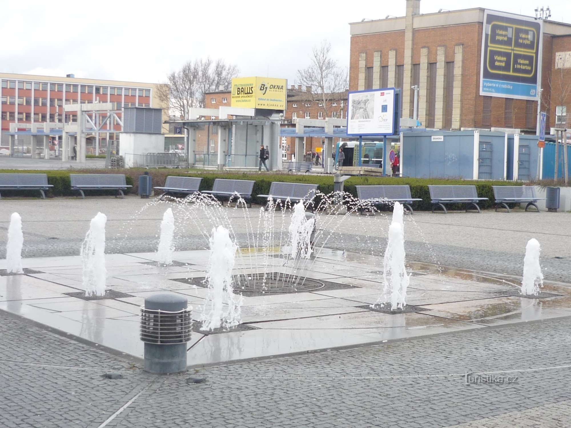 Hrající a tančící fontána v Olomouci