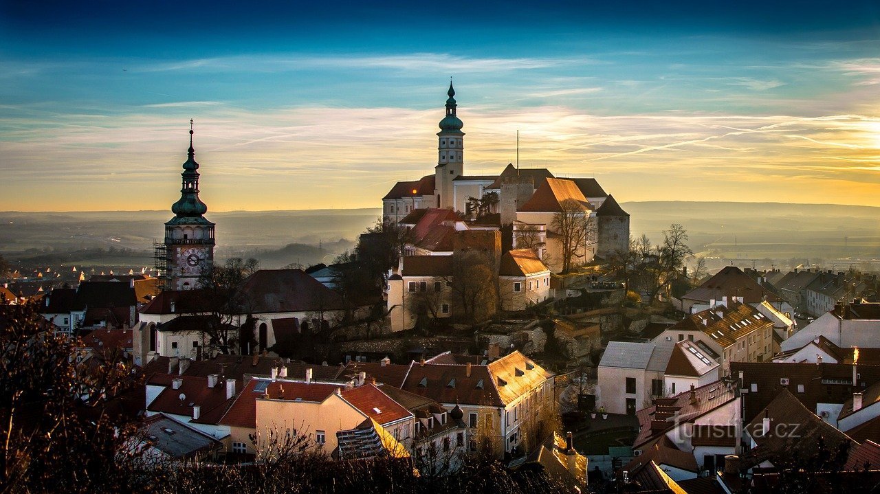 Krásy České republiky otevírají svou náruč turistům bez rozdílu věku a zájmů