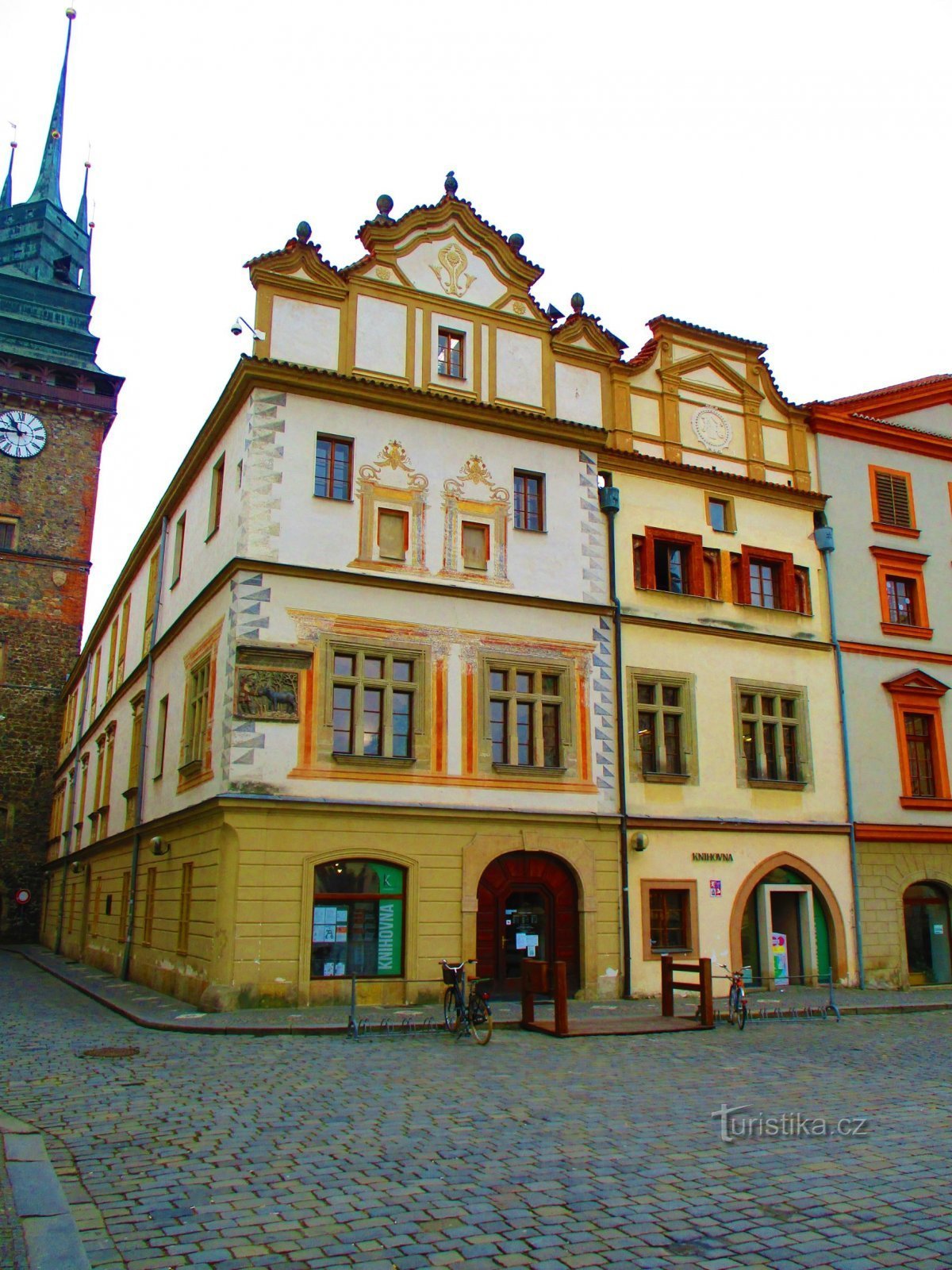 Pernštýnské náměstí čp. 77-78 (Pardubice, 12.1.2022)