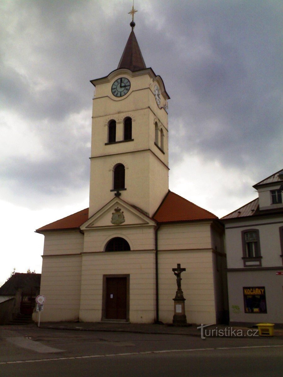 Týniště nad Orlicí - kostel sv. Mikuláše