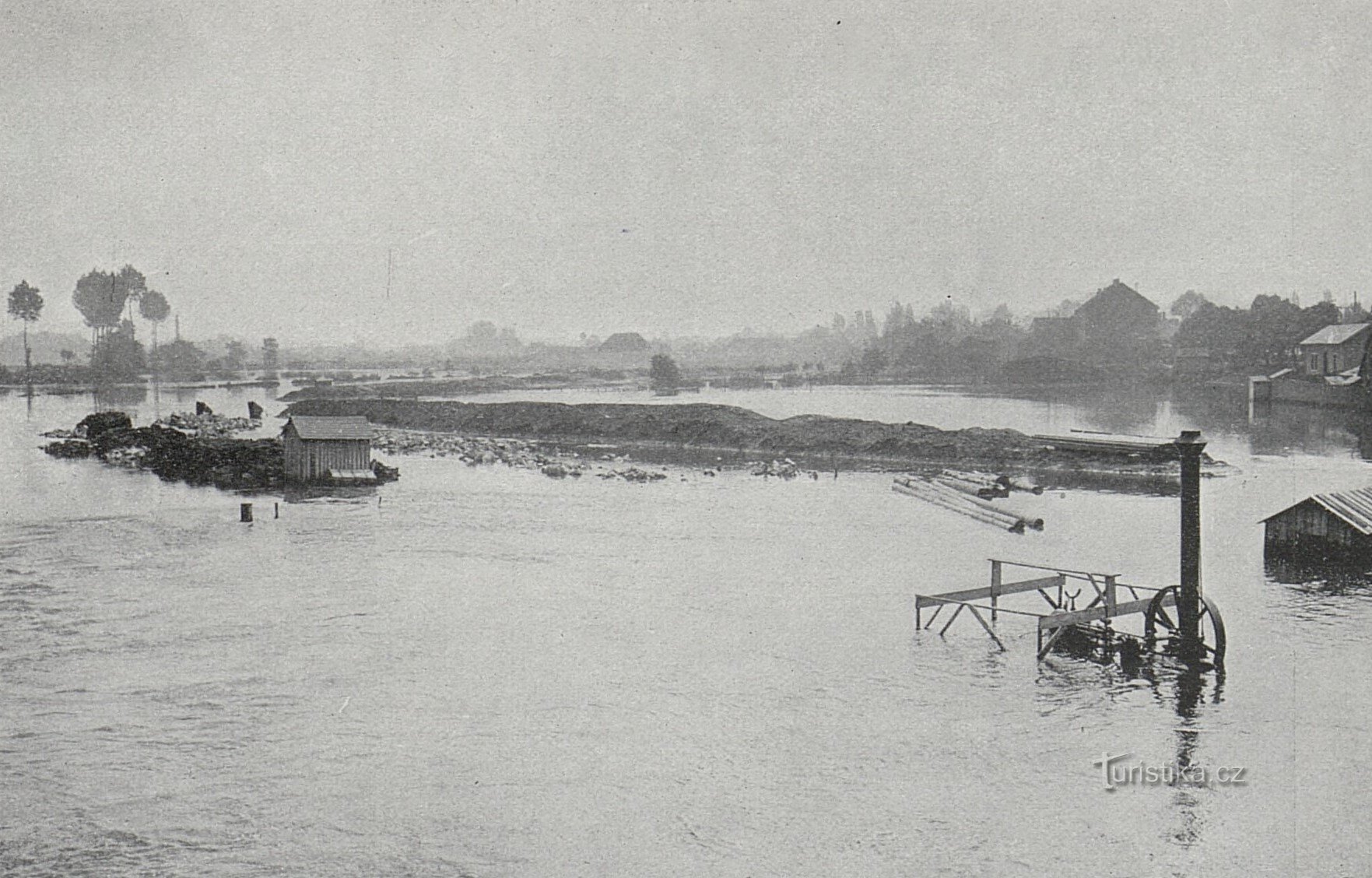 Zatopené okolí Pardubic (1907)