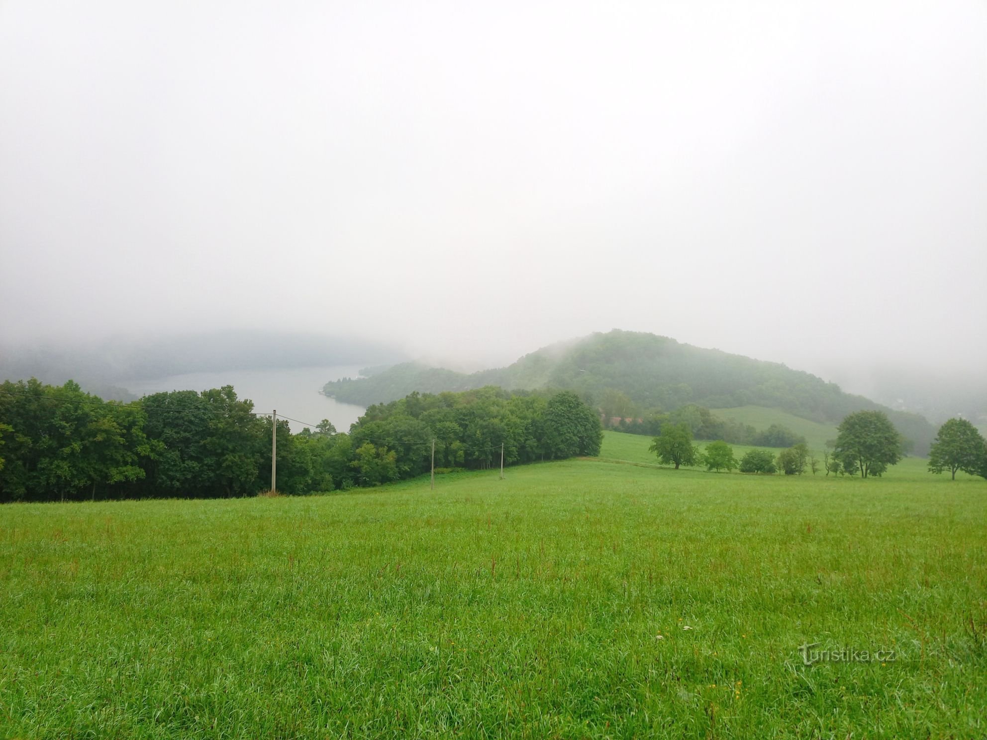 0. Oppidum Hrazany, vue sur la colline de Červenka