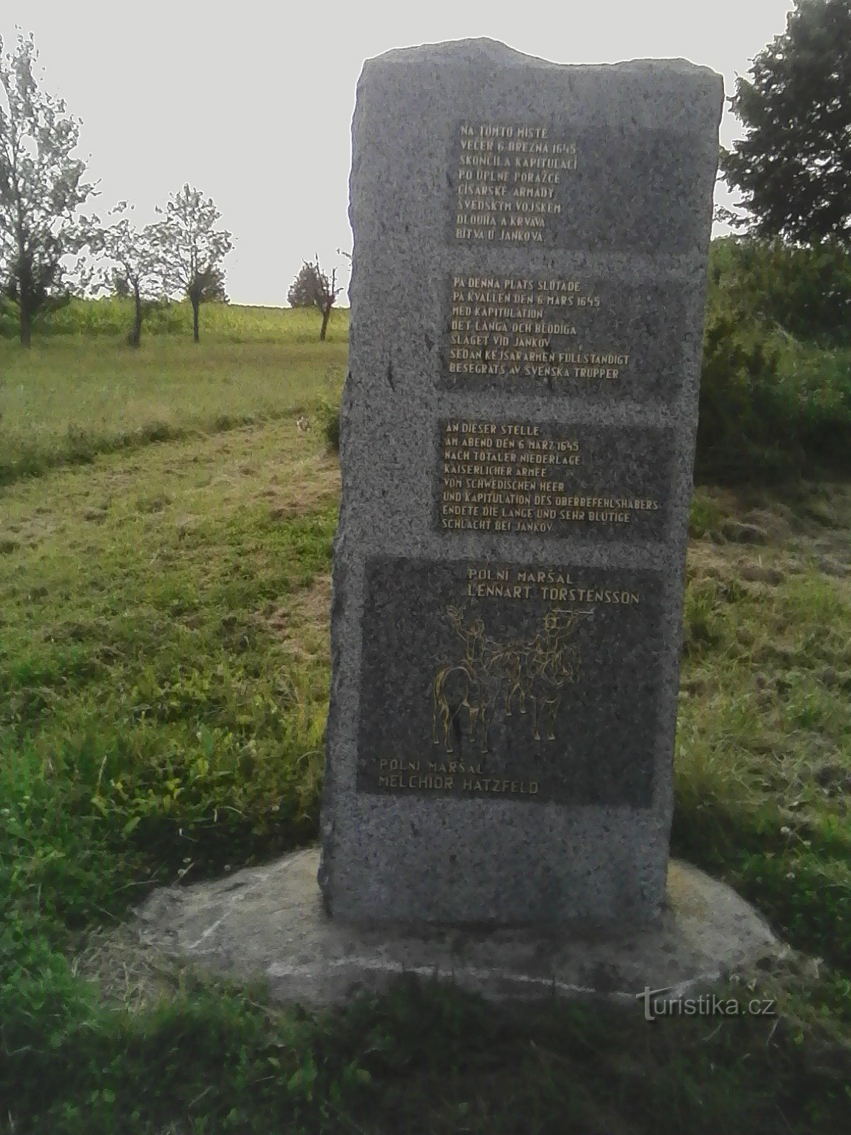 0. Památník bitvy u Jankova, jež zde proběhla 6.3. 1645.