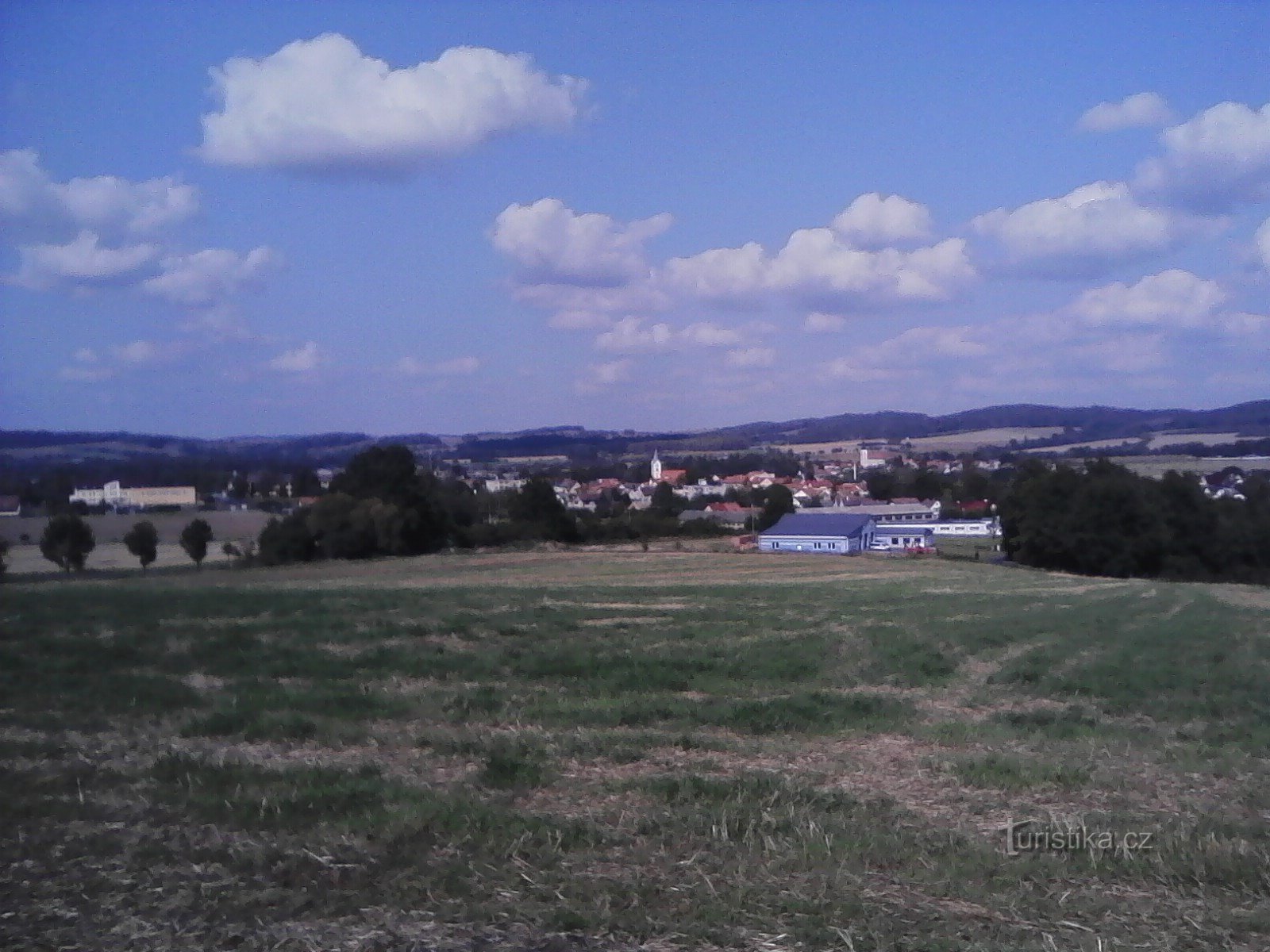 0. Vista de Český Merán do baixo Lomek.