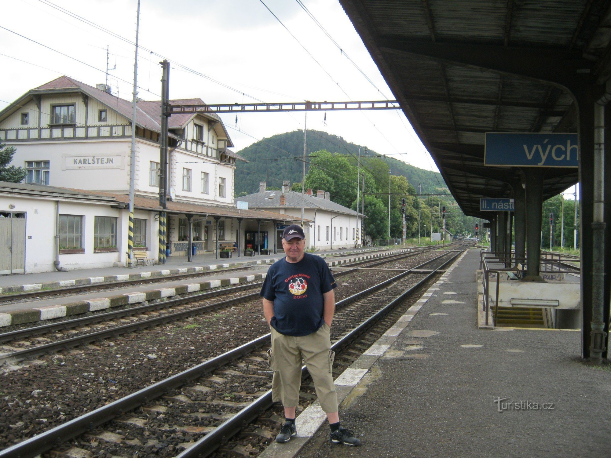 003 ... to Karlštejn and surroundings