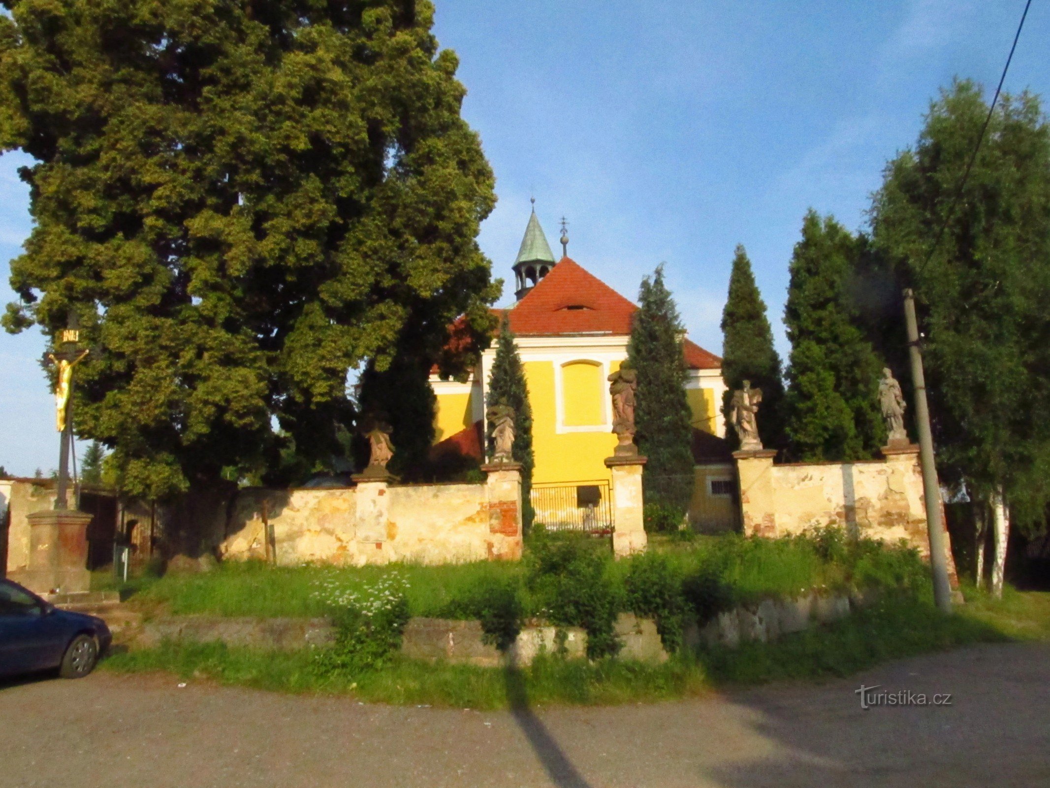 01 Jesenice, iglesia de San Pedro y San Pablo