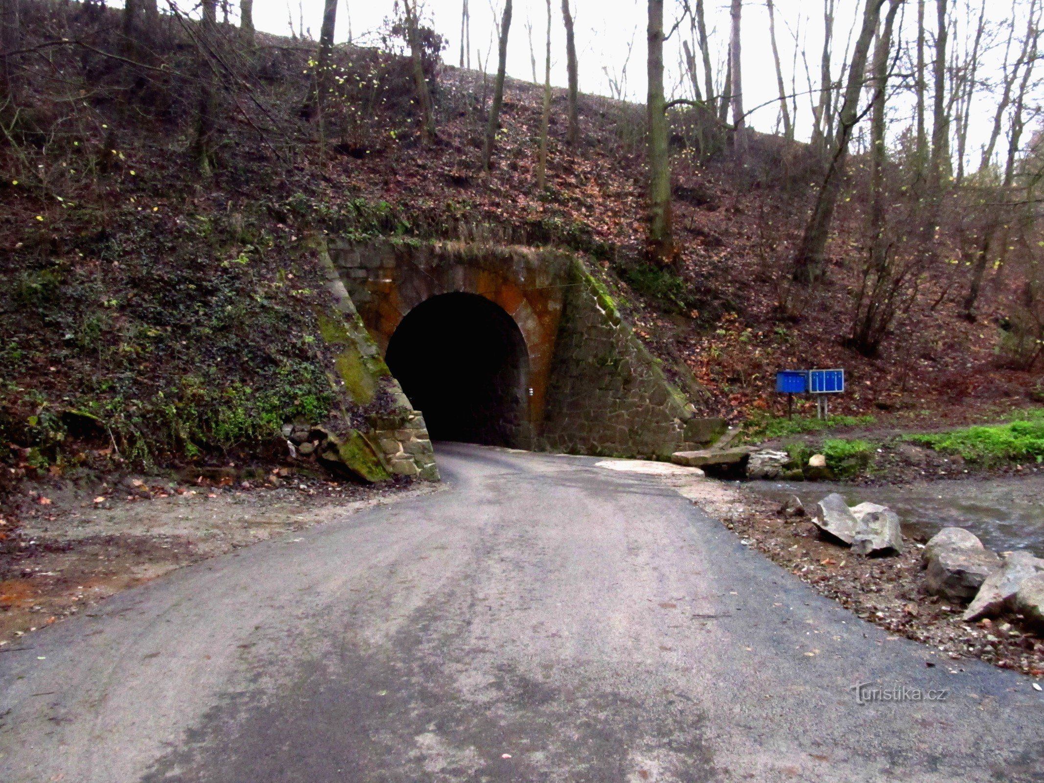 01 Până la răscrucea Borek