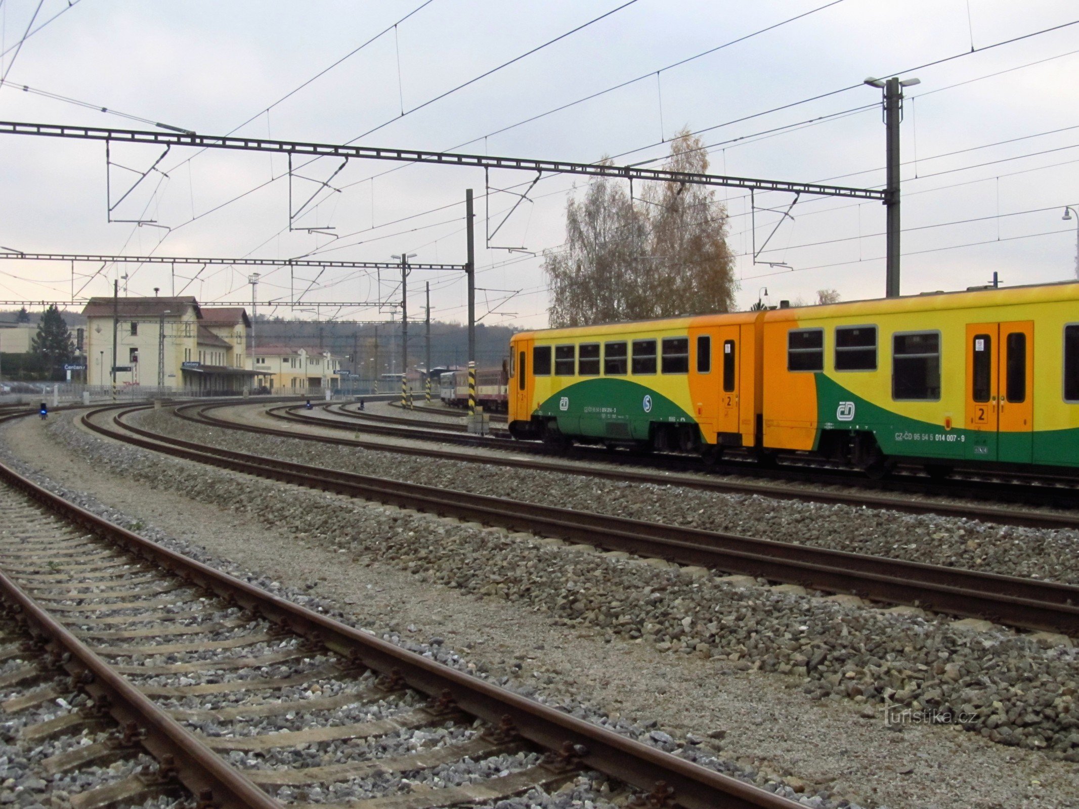 01 Nádraží Čerčany