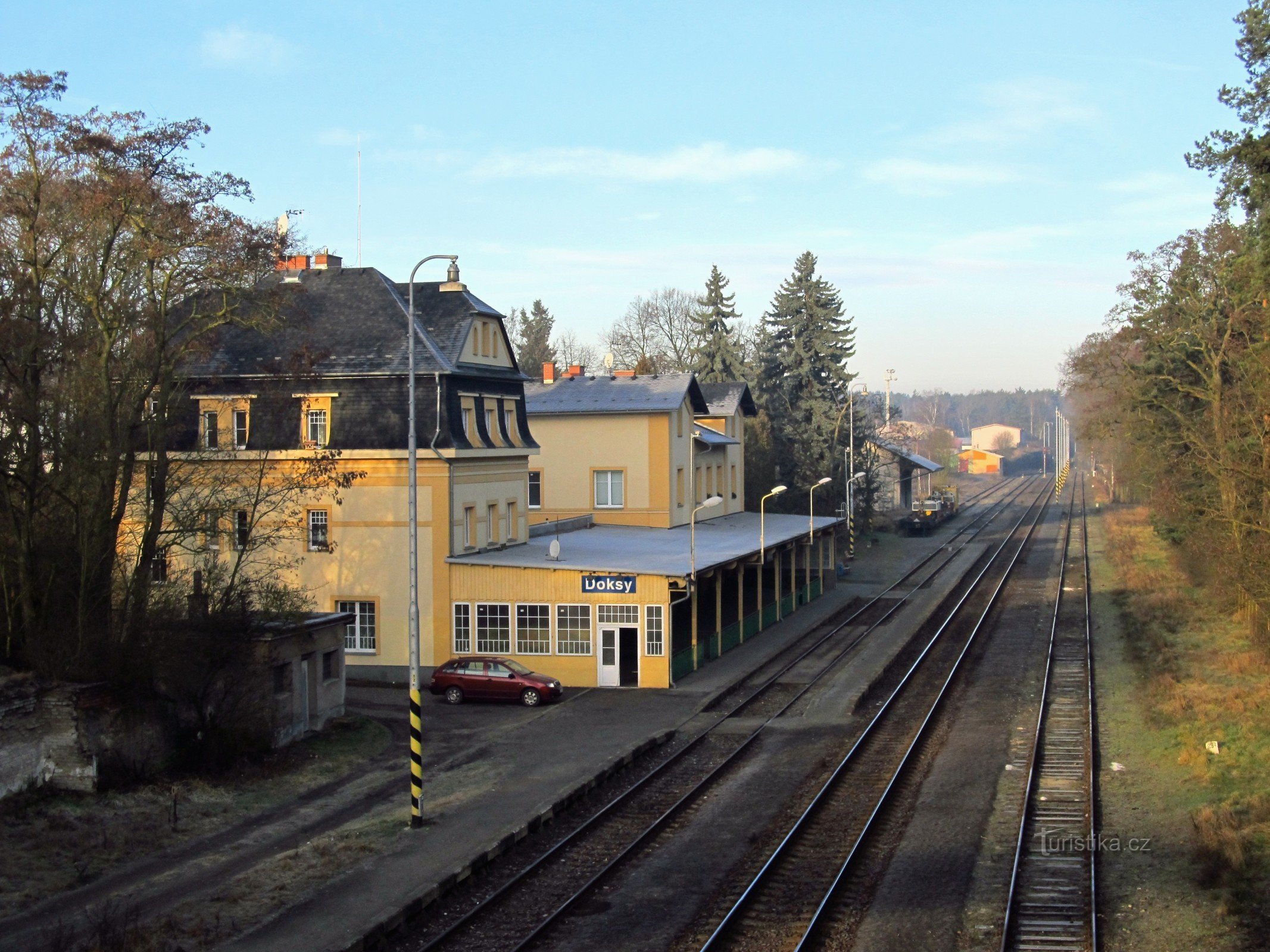 01 Doksy Station fra gangbroen