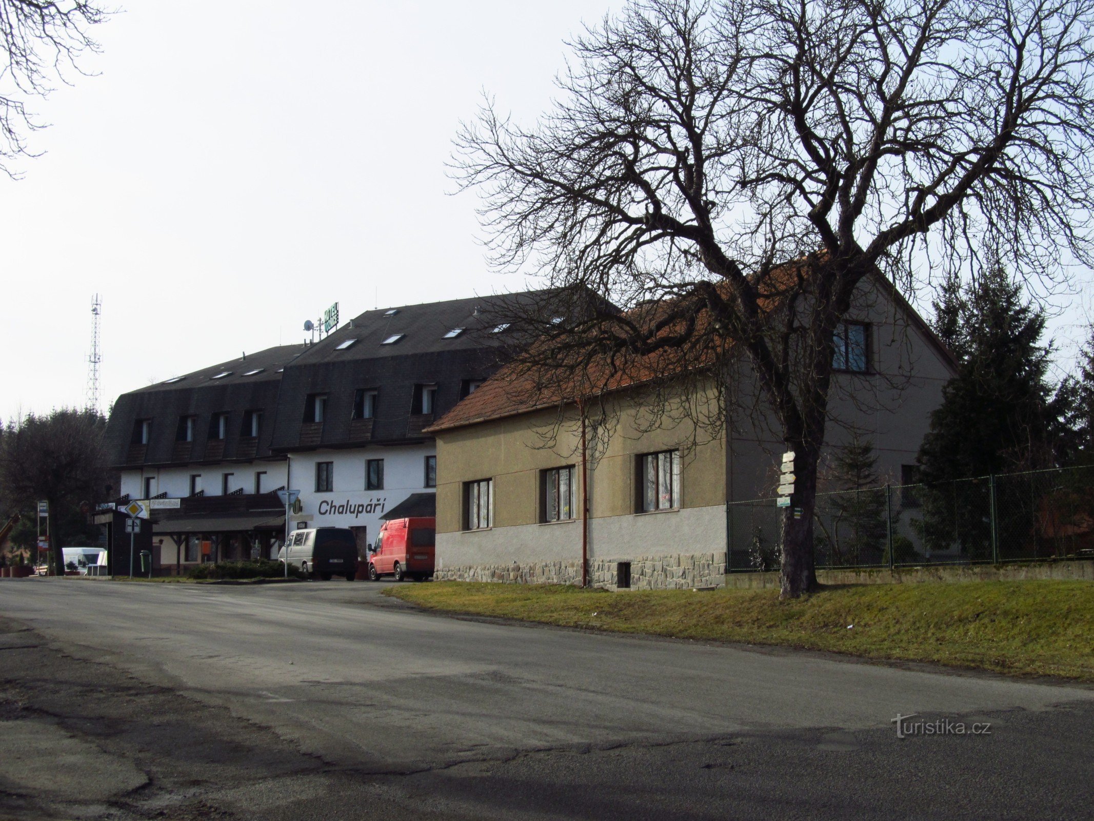 01 Kočija, hotel