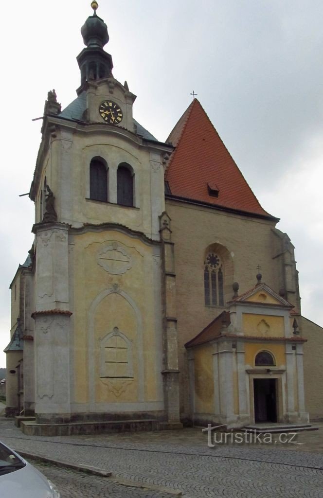 01 Žlutice - Εκκλησία του Αγίου Πέτρου και Παύλου