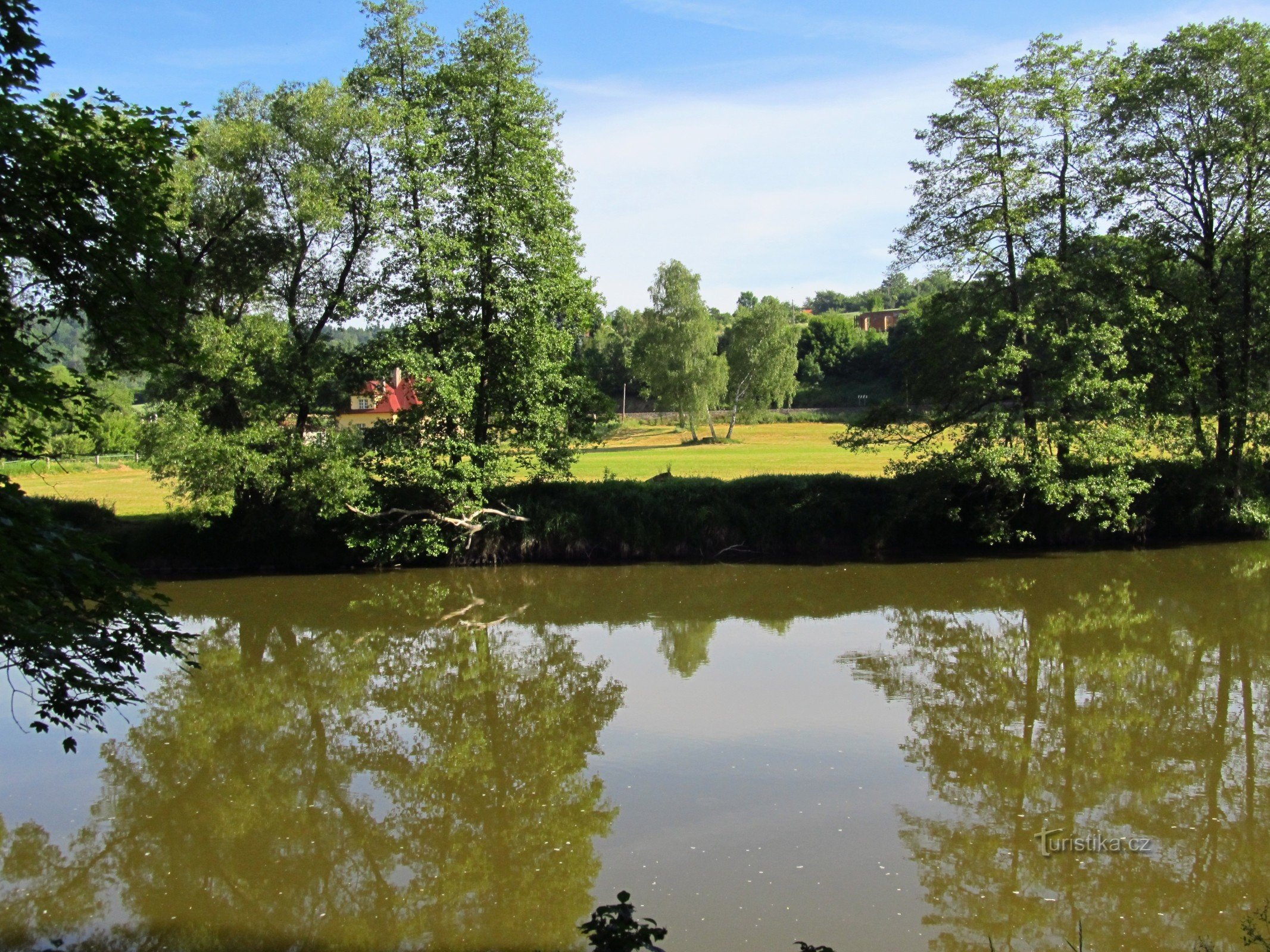 02 Radeln Sie bis zum Zusammenfluss von Sázava und Blanice