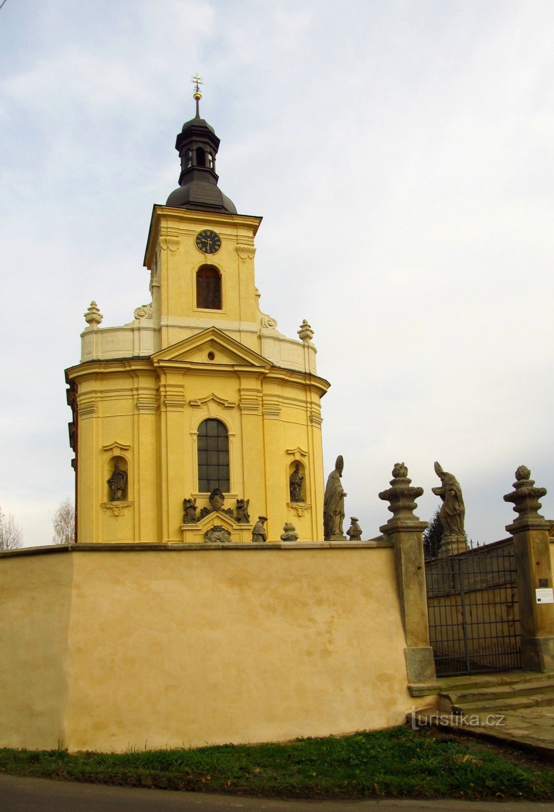 02 Velíš, chiesa di S. Václav