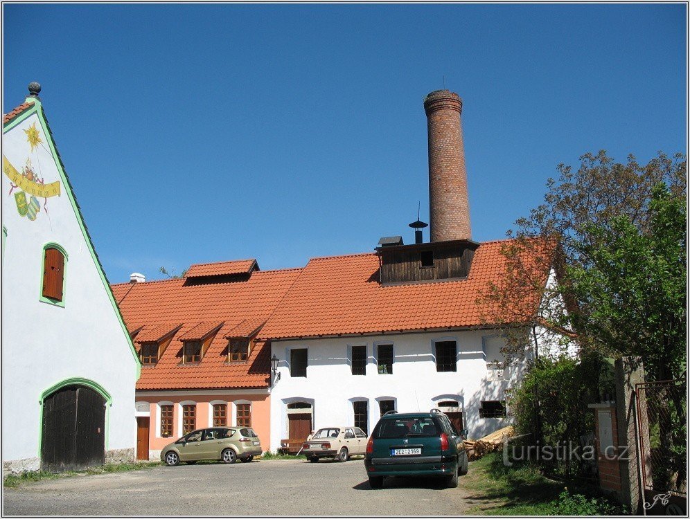 1-Ancienne brasserie à Košumberek