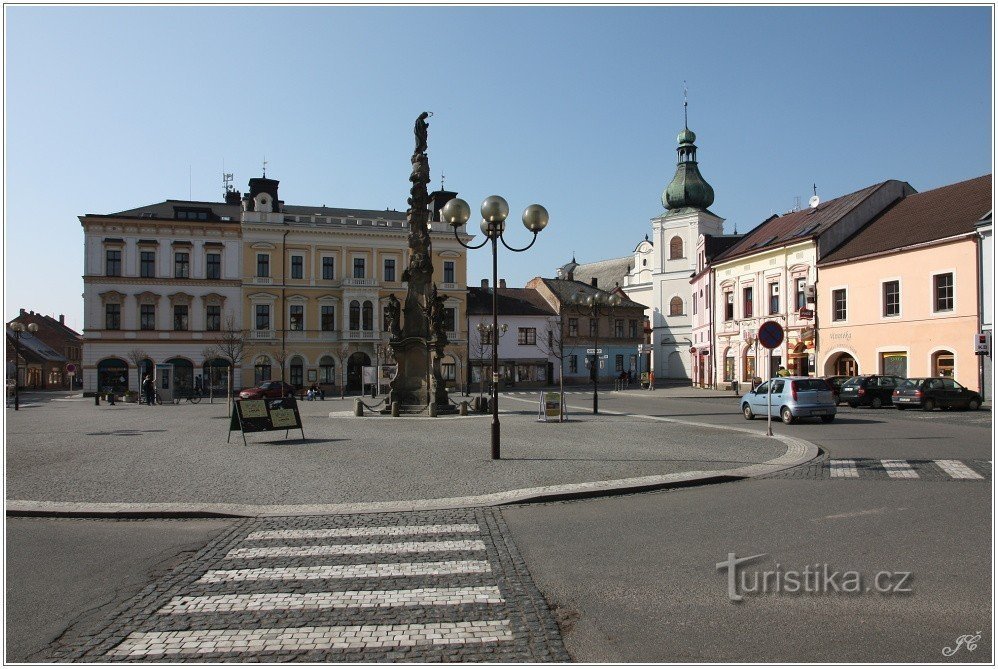 1-Choceň, quadrado