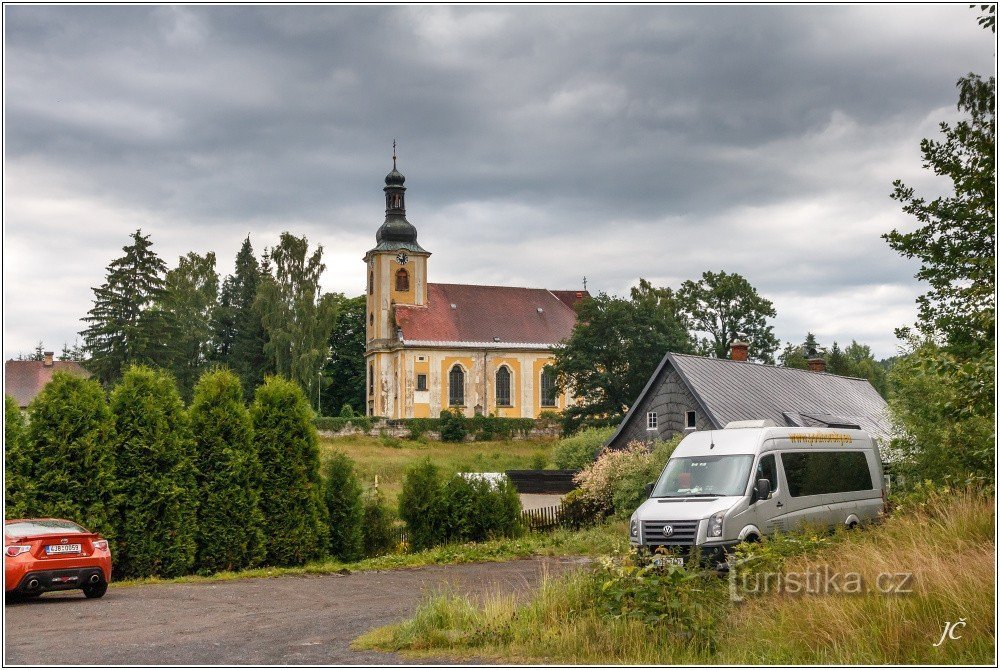 1-Doubice, igreja