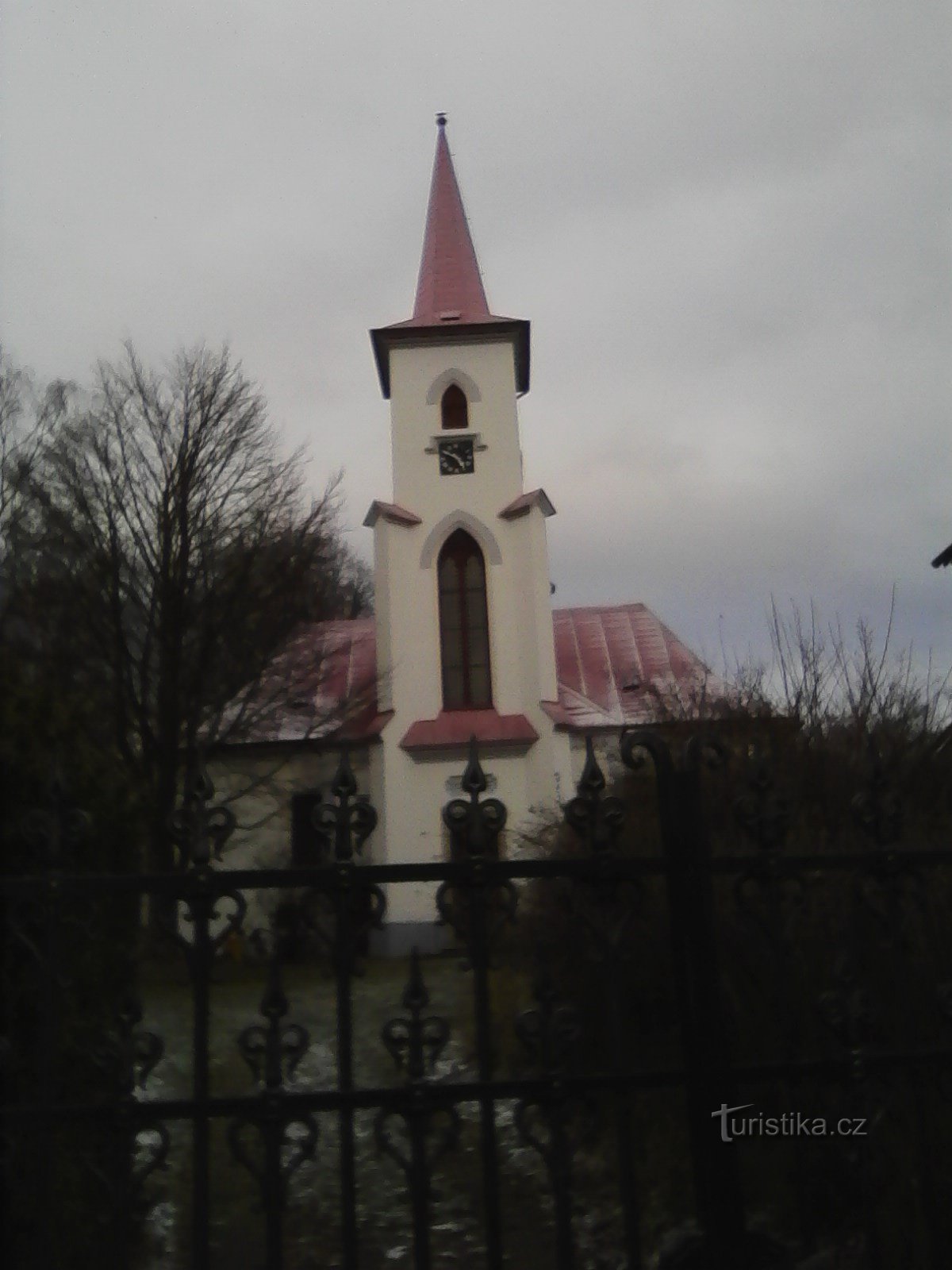 1. Evangelische Kirche in Moravč von 1785.