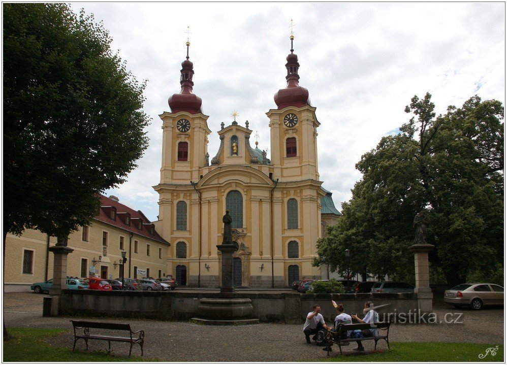 1-Hejnice, basiliek