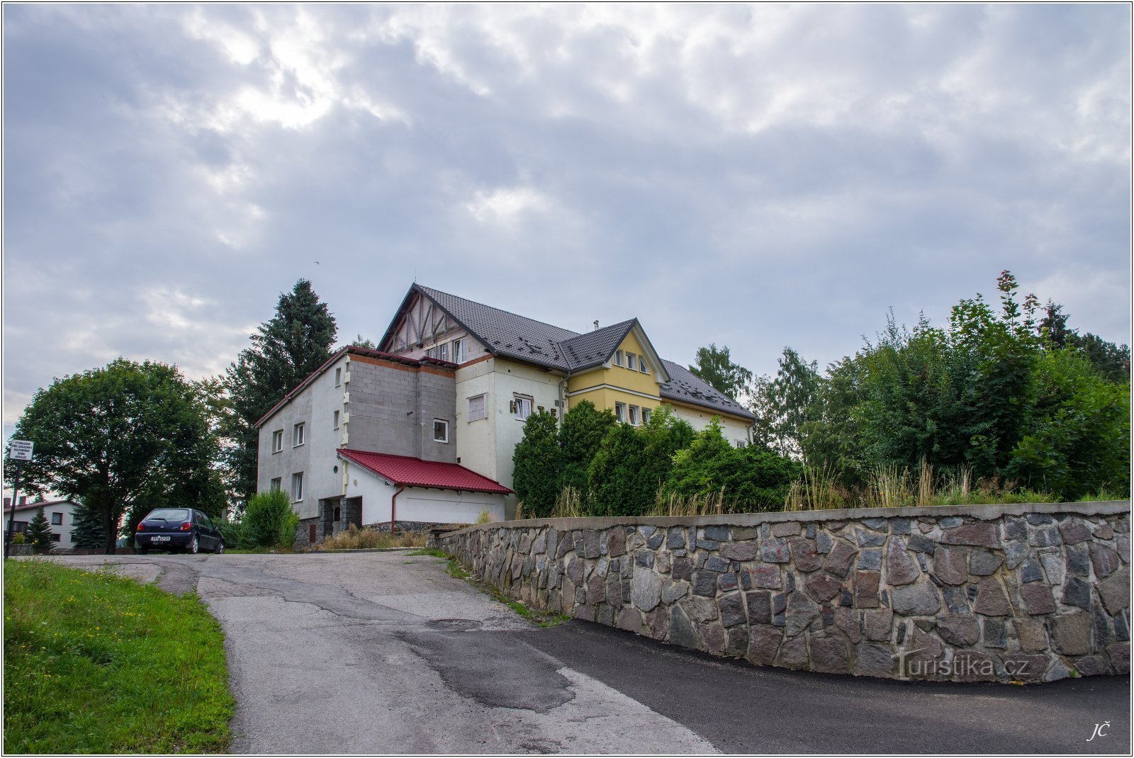 1-Hotel Žákova hora i Herálec