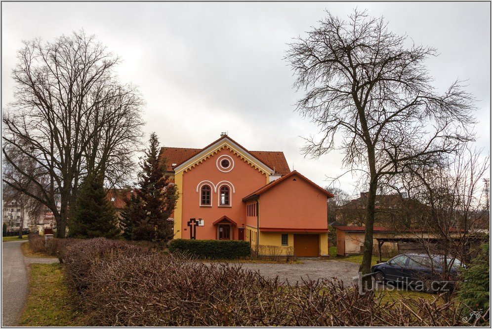 1-Hronov, evangelisk kirke