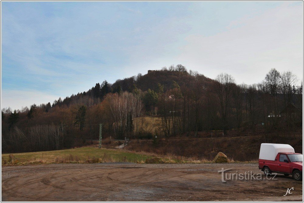 1-Lanšperk, zamek widziany ze stacji