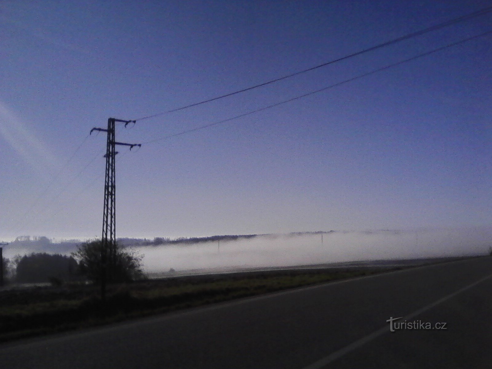 1. Ködös novemberi reggel.