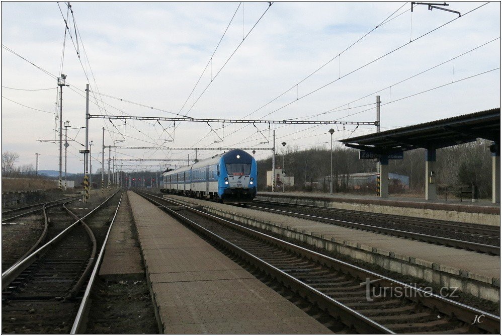 1-Záborí nad Labem järnvägsstation