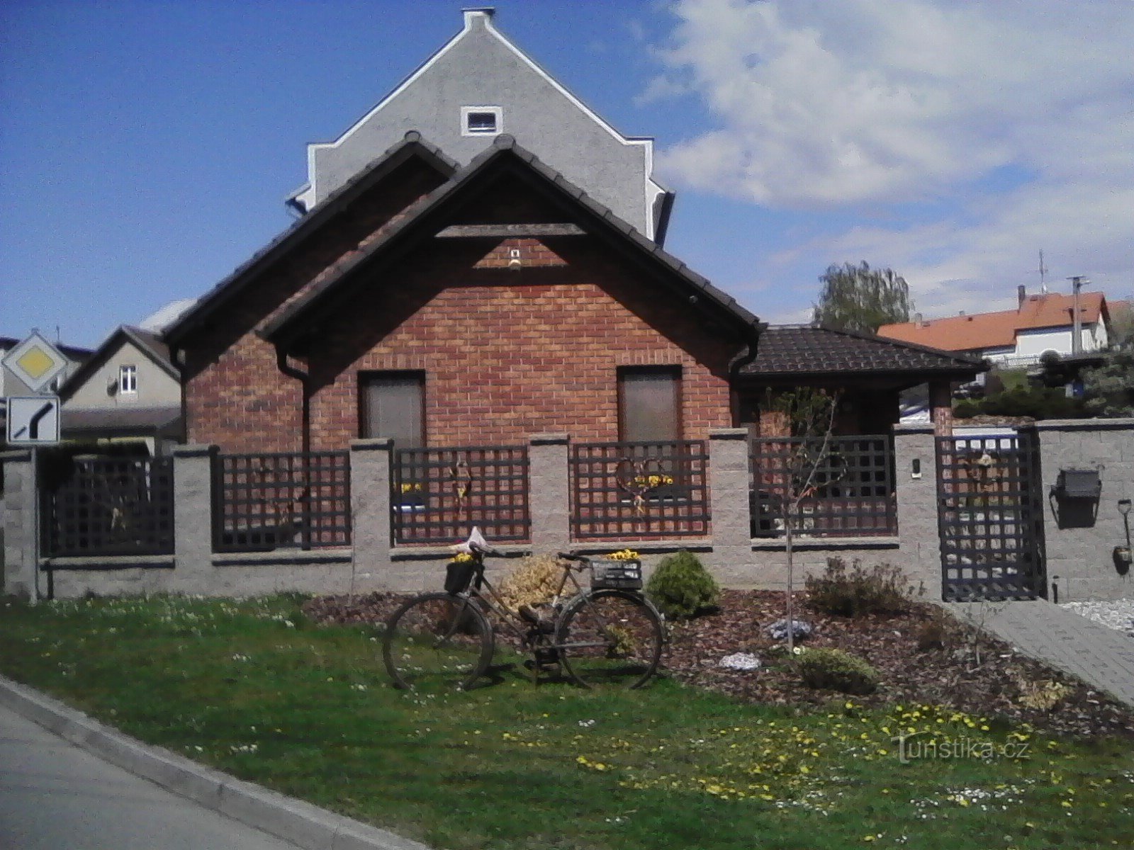 1. Igreja Nova - decoração primaveril.