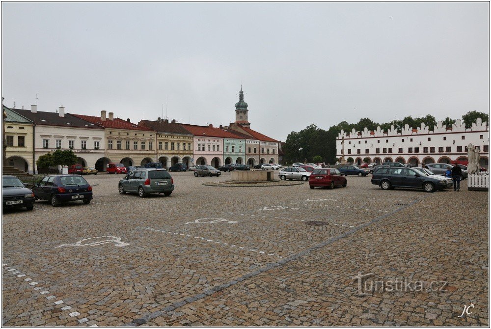 1-Nové Město nad Metují, plaza