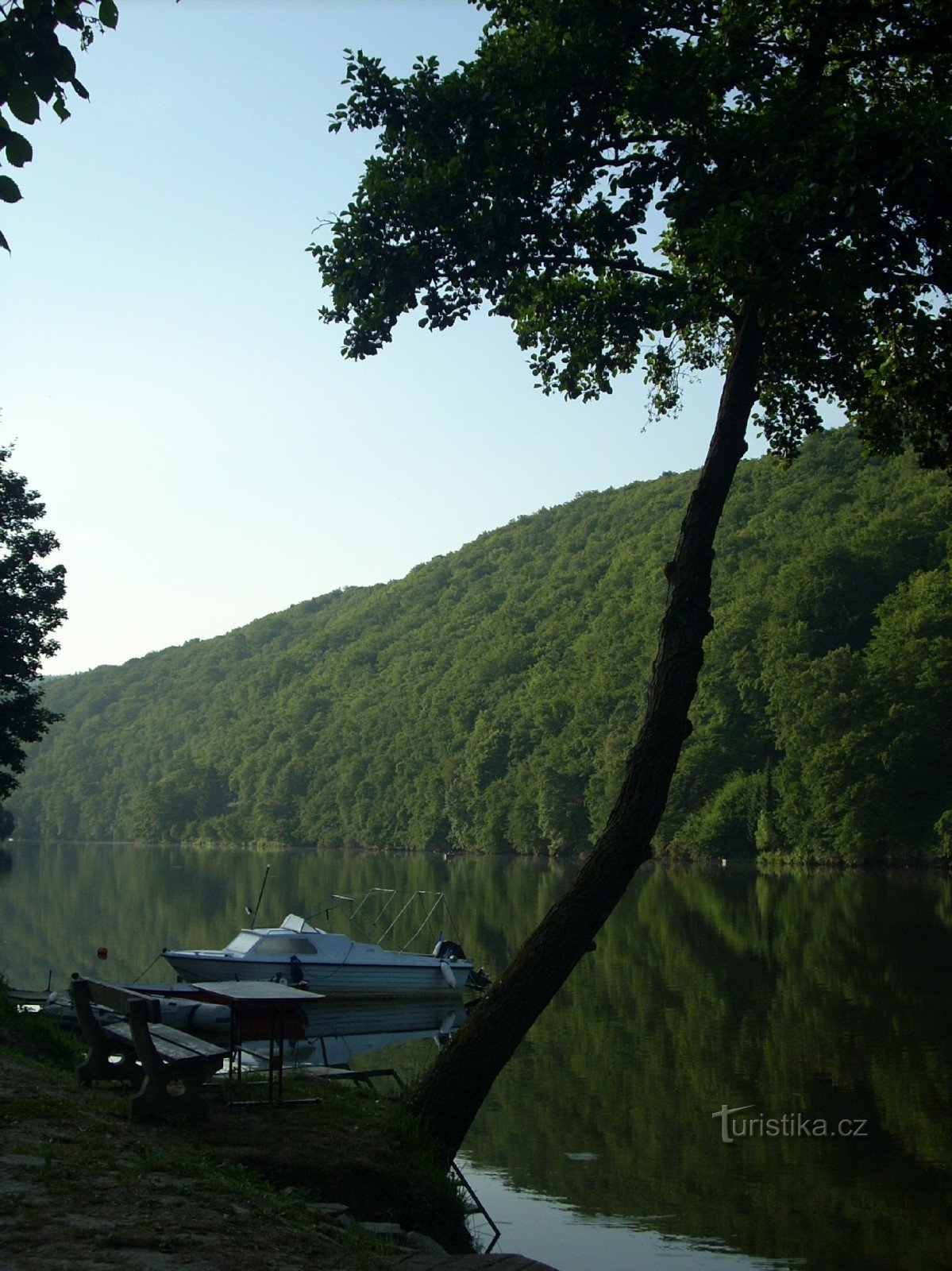 1. Plecăm într-o excursie din Chlomek od Sázava...