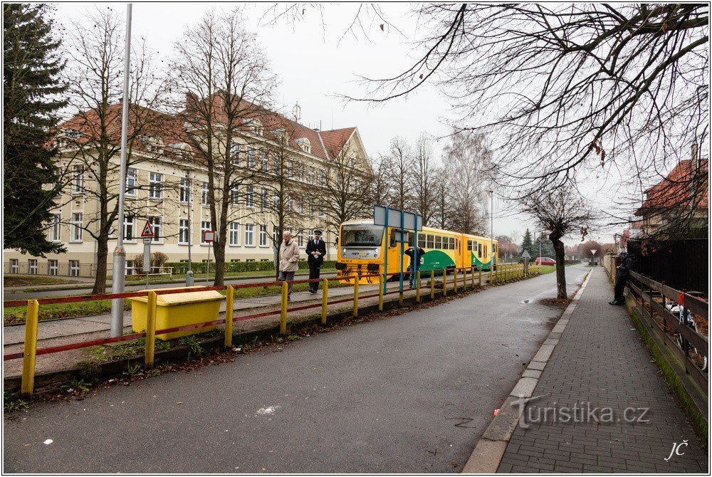 1-Vysoké Mýto město, většina vlaků tady končí.