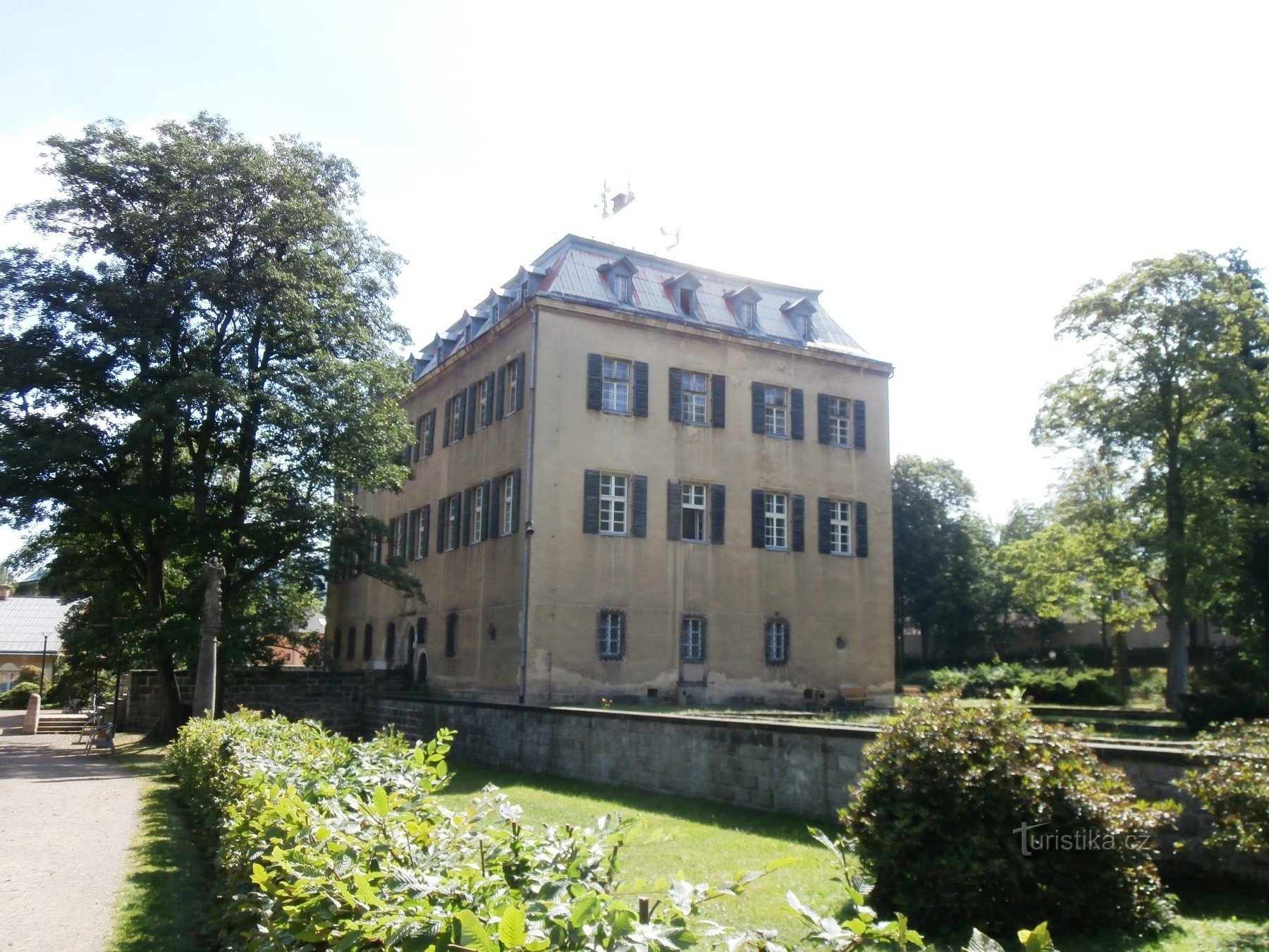 1. Kasteel in Jílové, oorspronkelijk een fort, later een kasteel