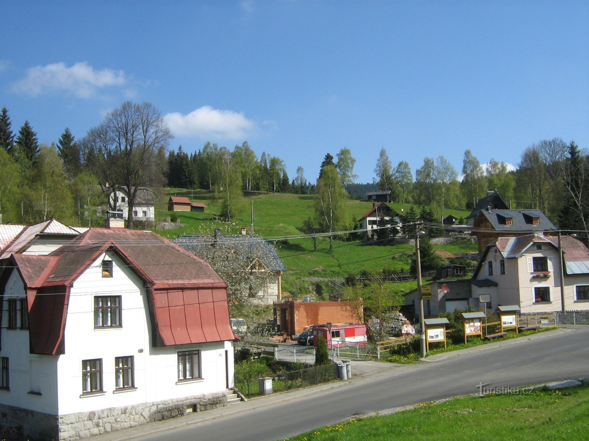 1. postajališče in penzion