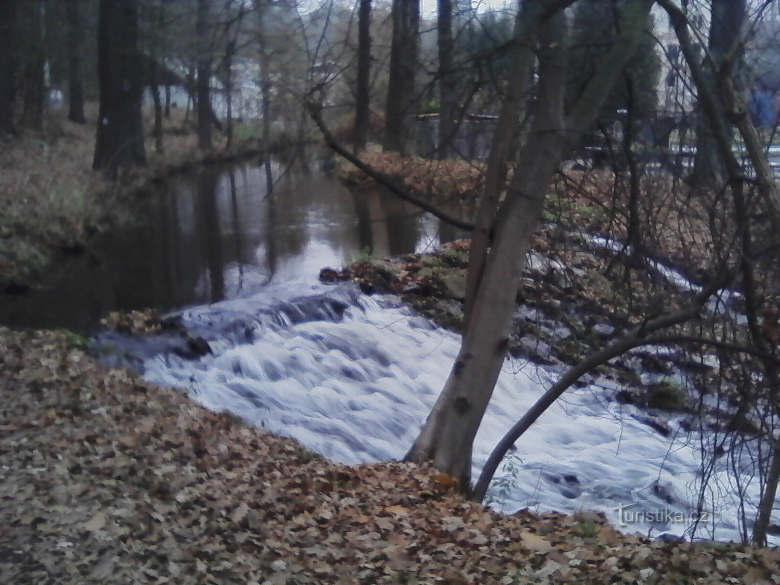 2. 今天，第一次，但不是最后一次，我看到了 Mastník 溪流。