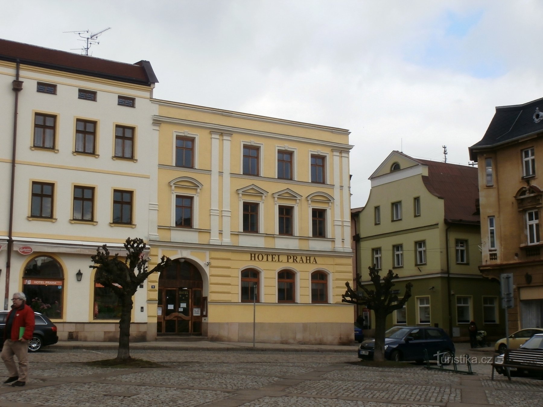 2. Hotel Prag på Mírové náměstí - nærbillede