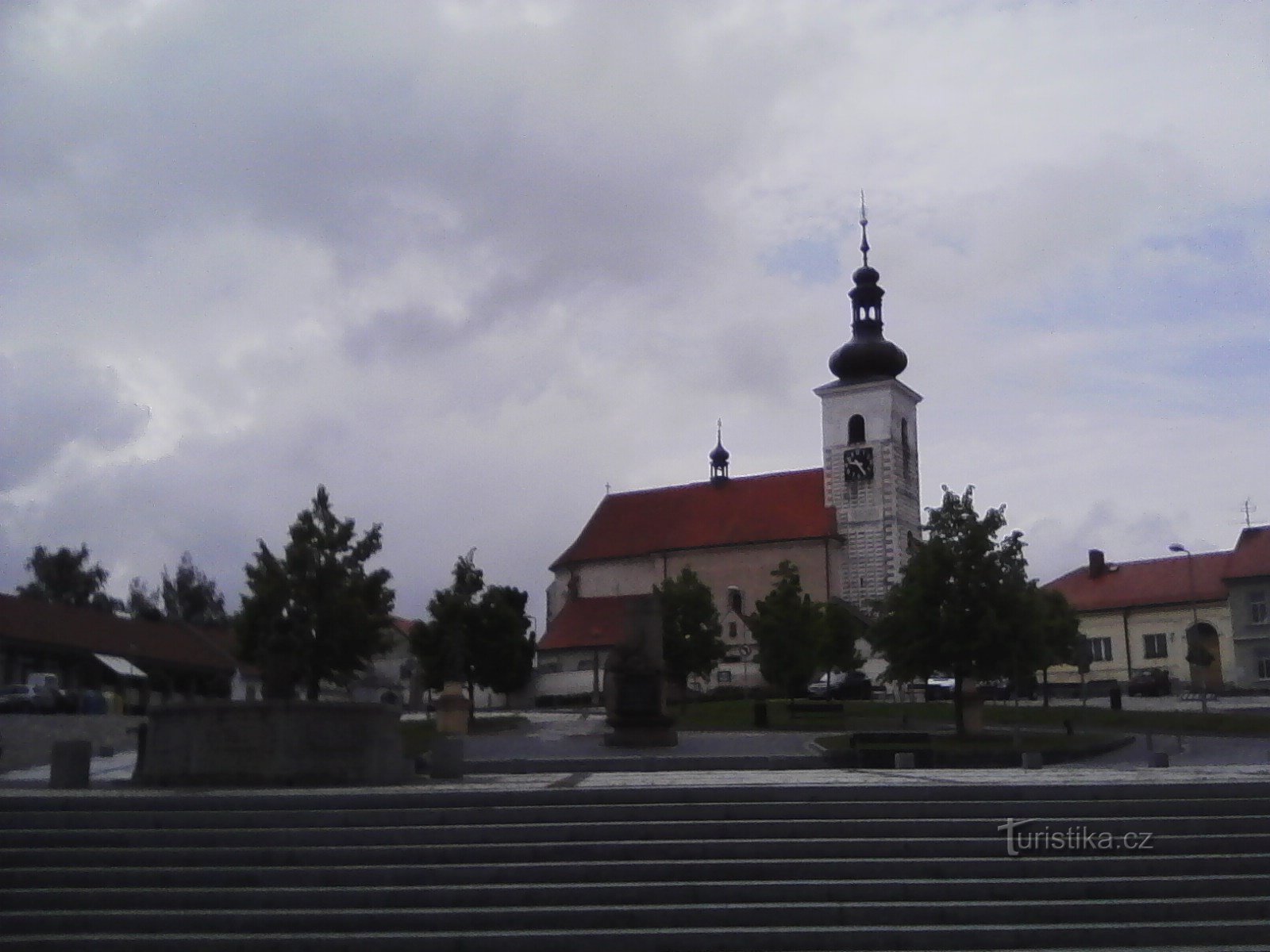 2. Kyrkan St. Vavřine i Prčica.