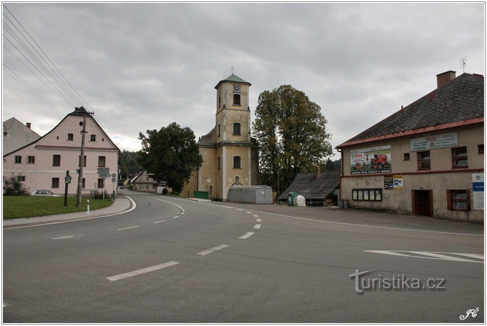 2-Mladkov, Kirche