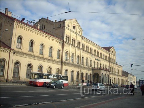 2. Железнодорожный вокзал в Теплице