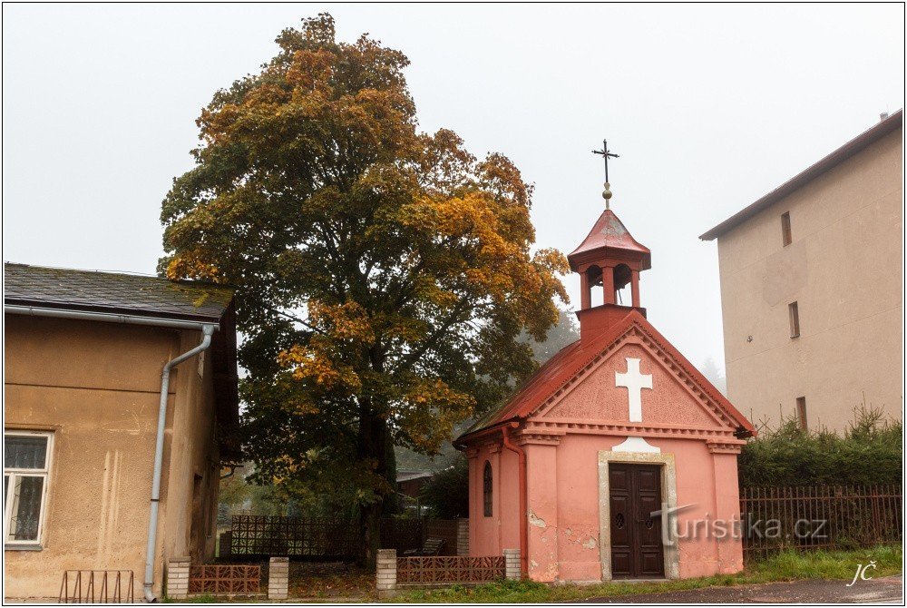 2-Nové Kocbeře, Kapelle am Straßenrand