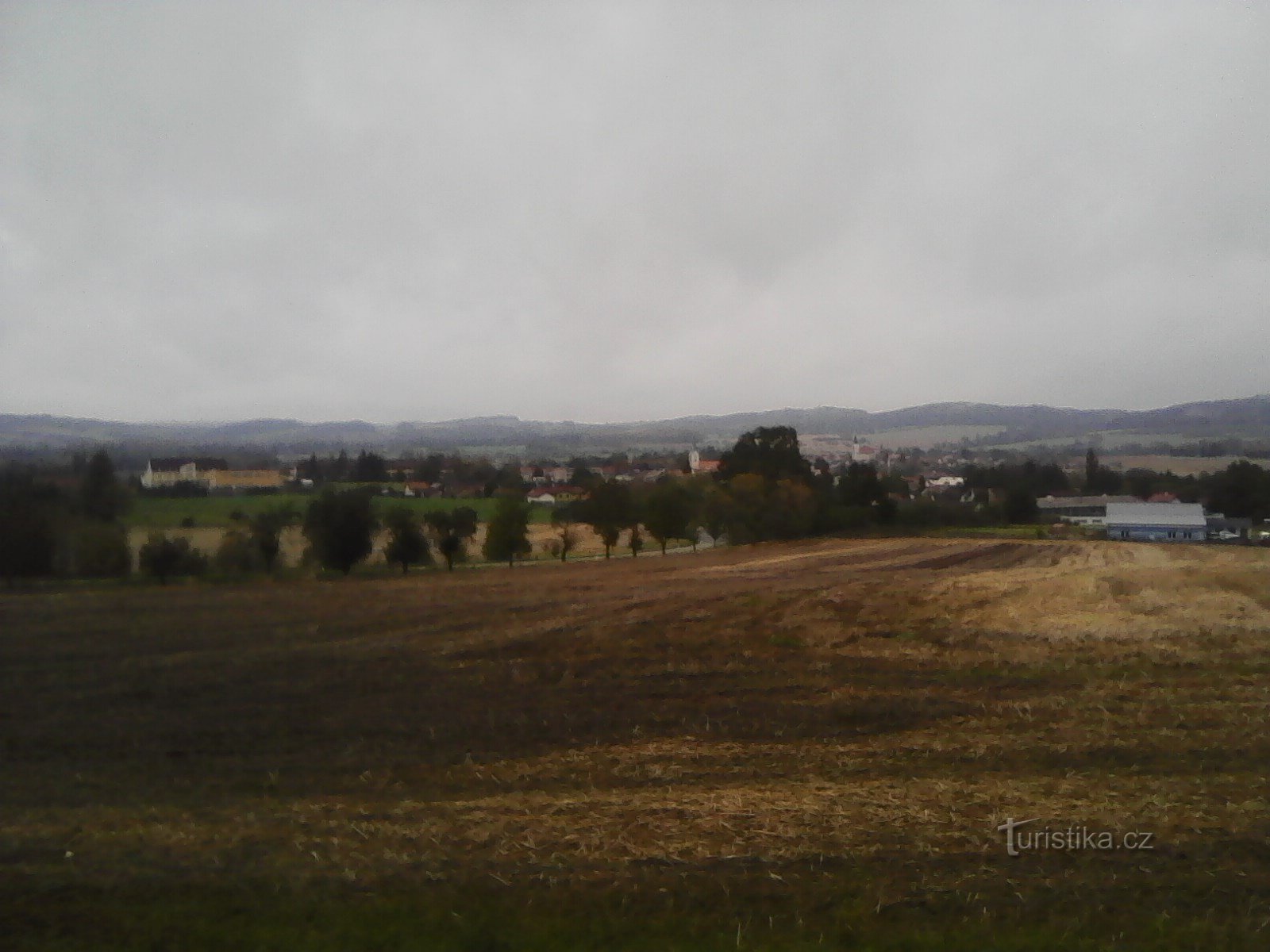 2. Vista de Sedlec con Prčica desde el bajo Lomek.