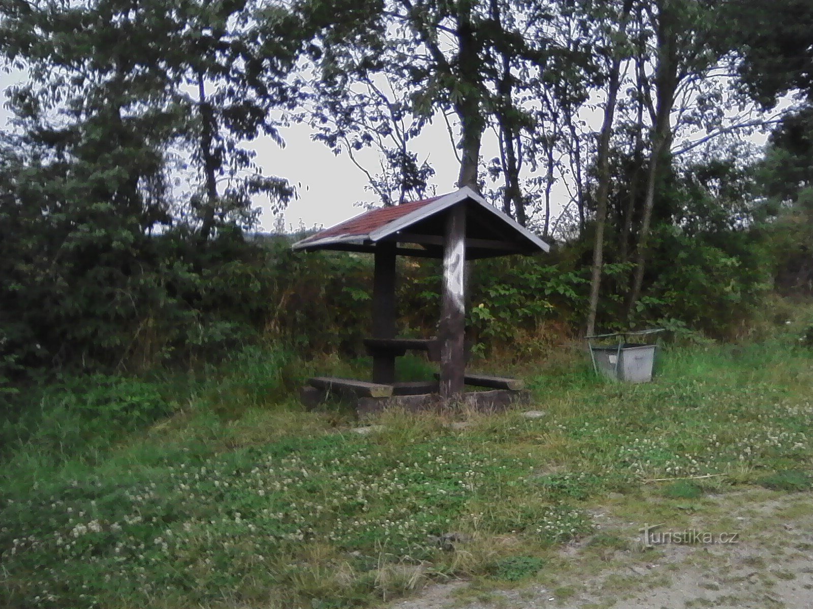 2. Shelter for tourists on Lomko.