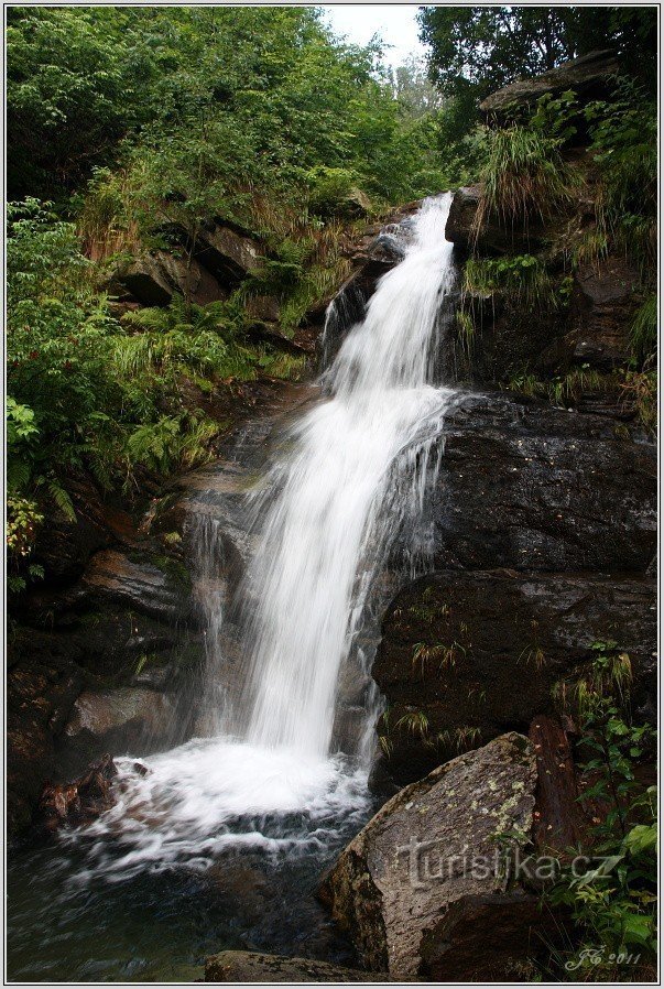 2-Cachoeira em Borový potok