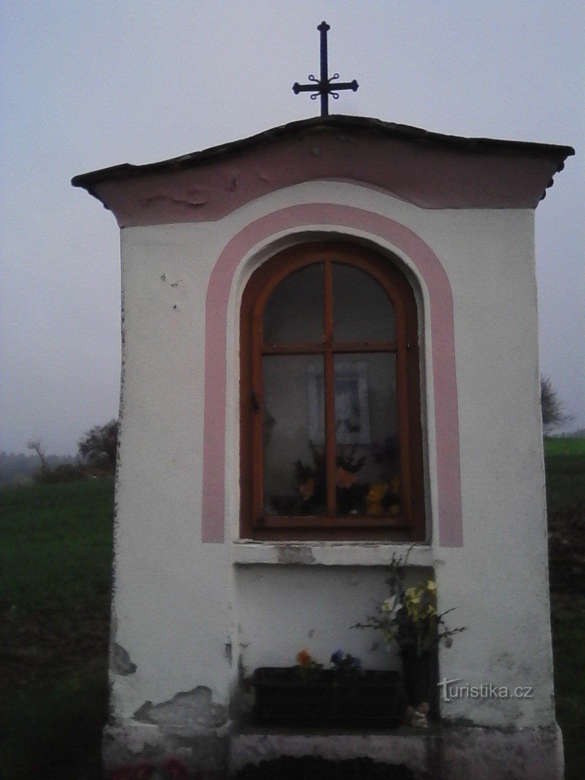 2. Niche chapelle de St. Brigitte devant le Saint-Siège.