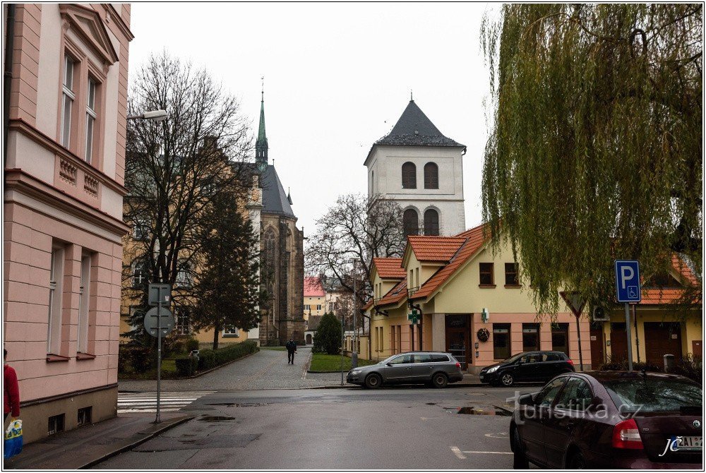 2-High Toll, Glockenturm