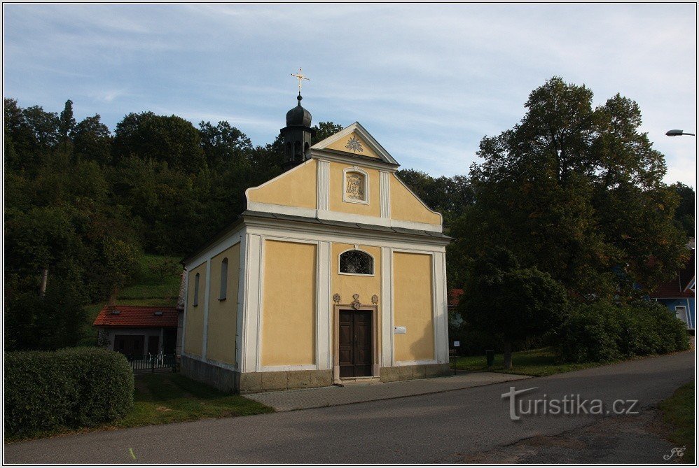 3-Cernovír, chapel