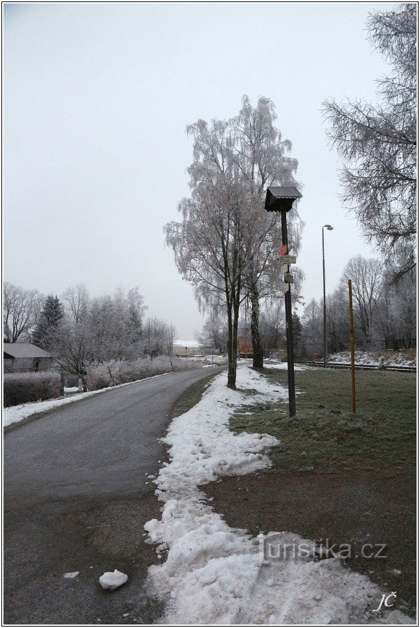 3-Červená Voda, strada dalla stazione