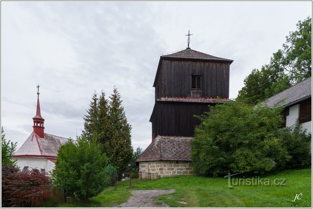 3-Mladějov, tháp chuông bằng gỗ