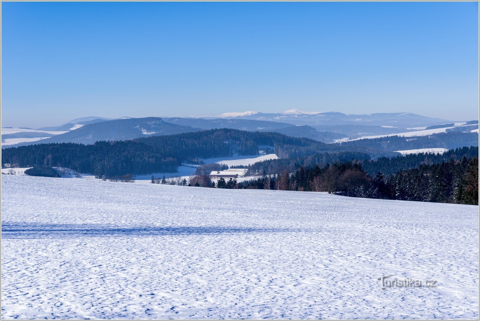 3-Ostaš and Krkonoše from the Nad Slavným junction