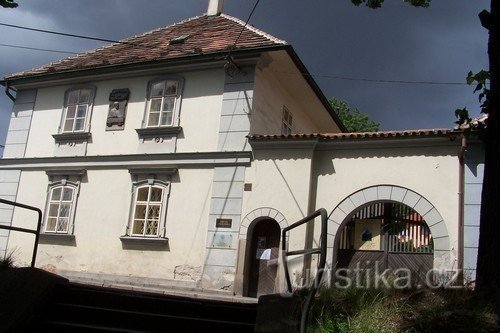 3. Ο οίκος γέννησης του Αντ. Dvořák πιο κοντά